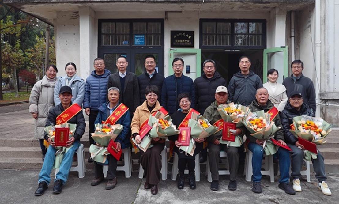 1734417026369153.jpg 1734417026369153.jpg