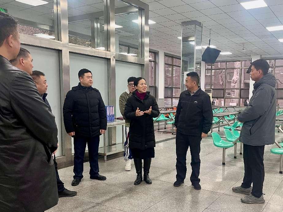 1734509326104958.jpg 1734509326104958.jpg