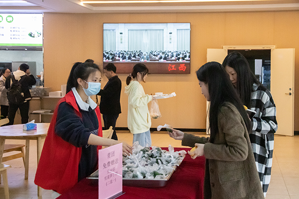 1682496877402633.jpg IMG_2176.jpg