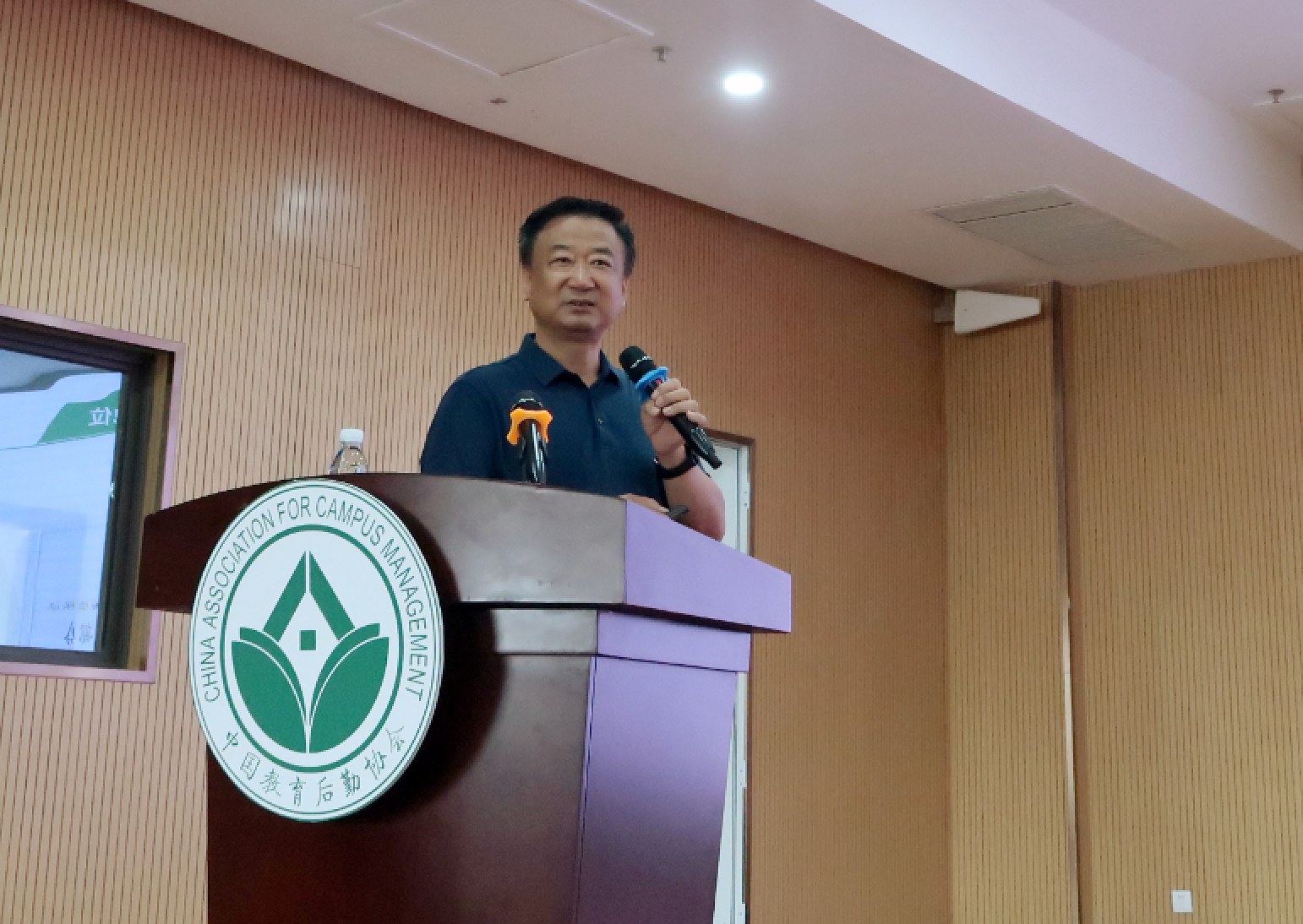 1693270590974076.png 1693270590974076.png