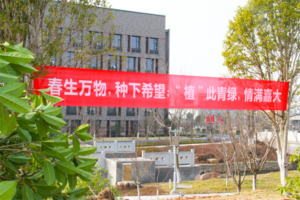 1710923968256385.jpg 1..jpg