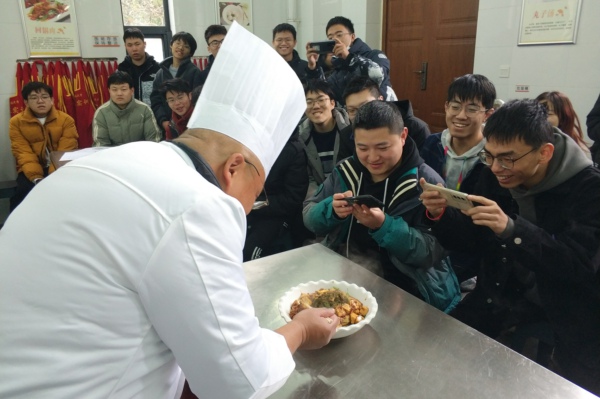 1711098264288251.jpg clip_image004.jpg