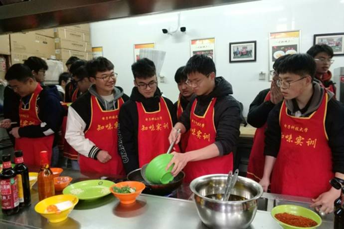 1711098275735924.jpg clip_image008.jpg