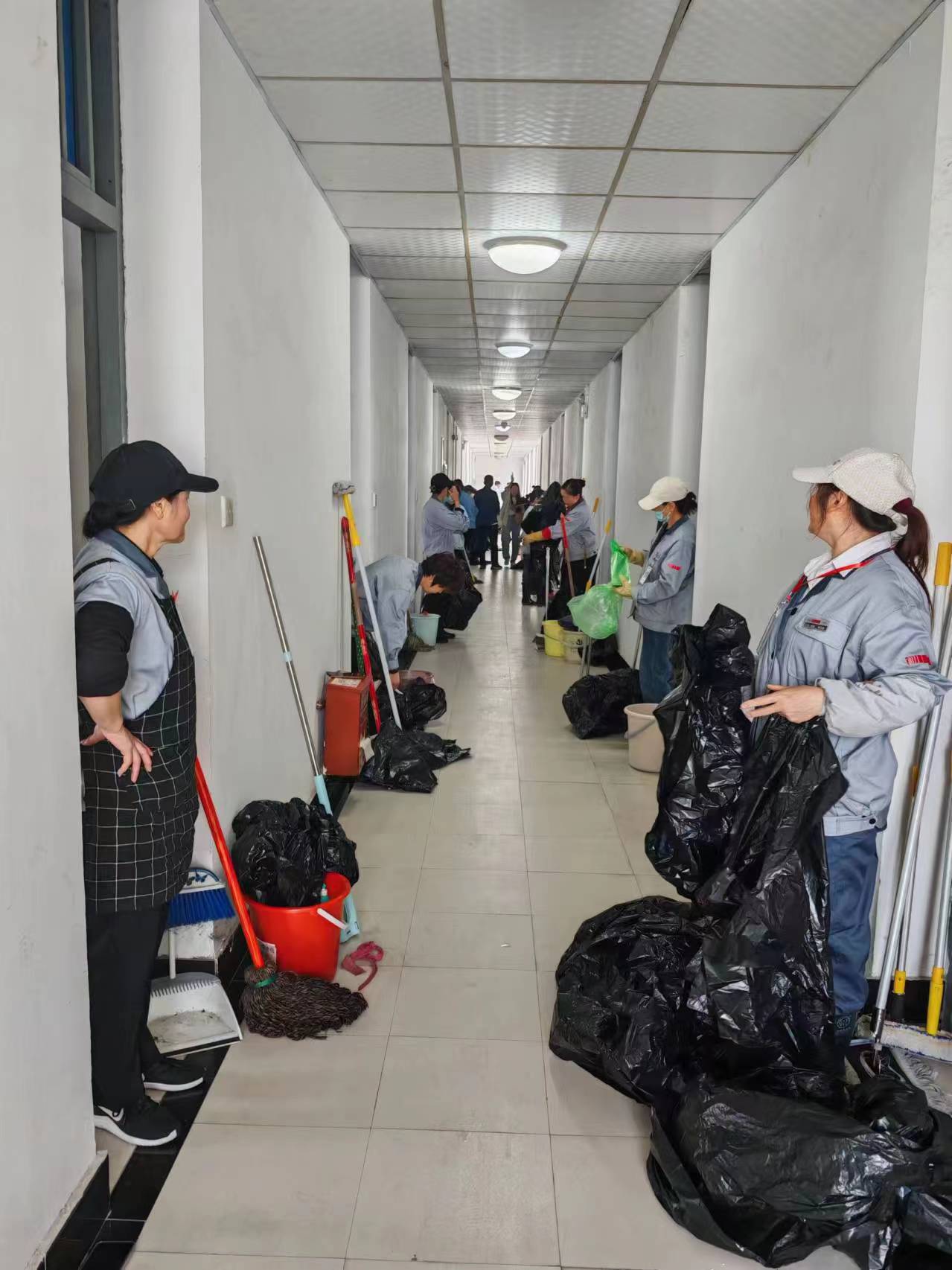 1713774623986242.jpg 1713774623986242.jpg